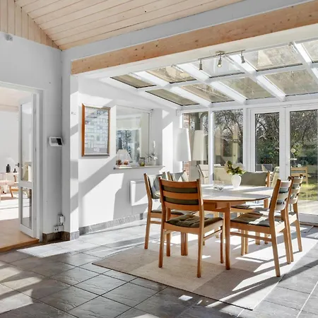 Ferienhaus 3 Bedroom Gorgeous In Gilleleje