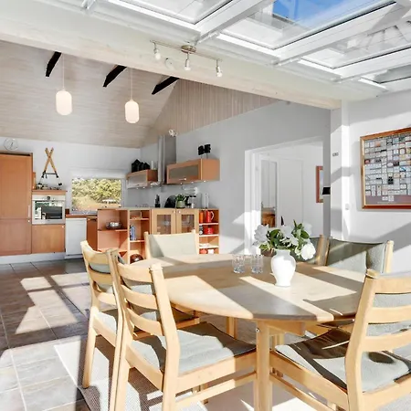 3 Bedroom Gorgeous In Дом отдыха Гиллеляйе