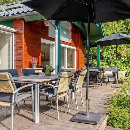 Дом отдыха 3 Bedroom Gorgeous In Гиллеляйе